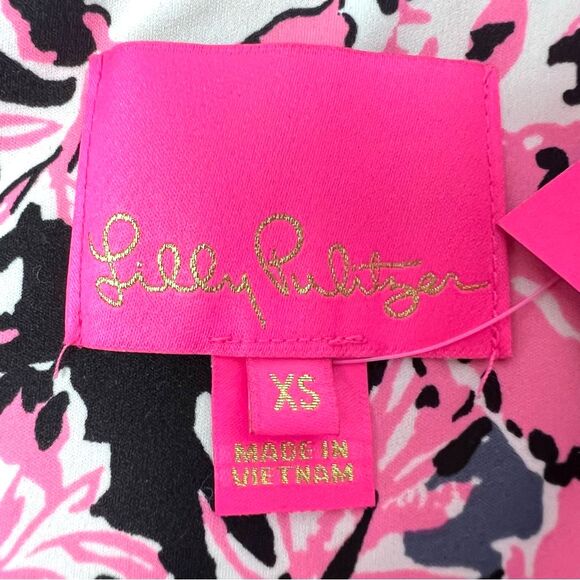 Lilly Pulitzer Elyn Puffer Vest 60th Anniversary Print Pink Size XS NWT - Picture 8 of 14